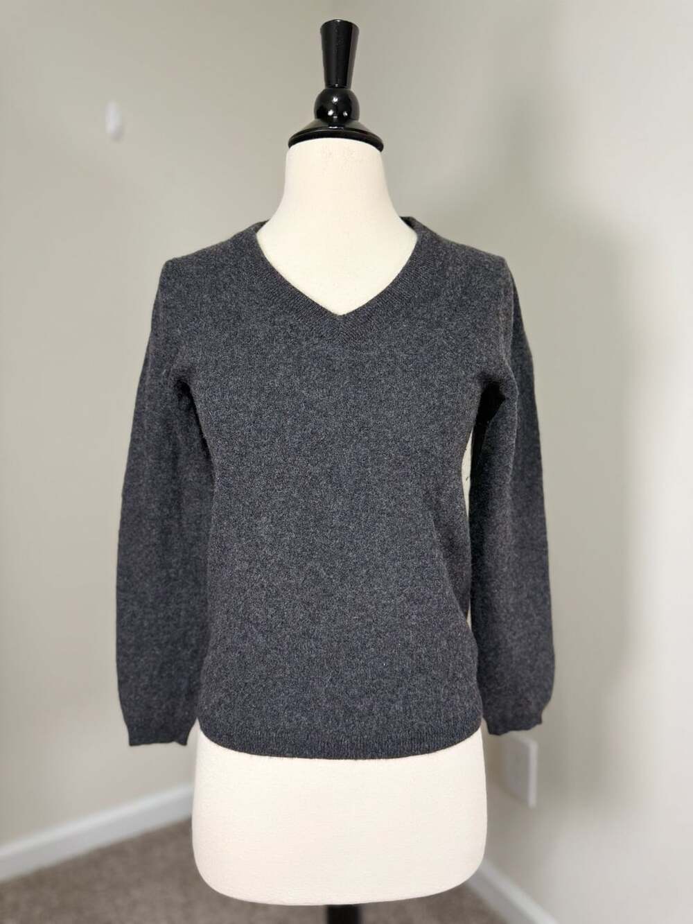 Patagonia Recycled Cashmere V-Neck Sweater Women's Size XS Autumn Capsule